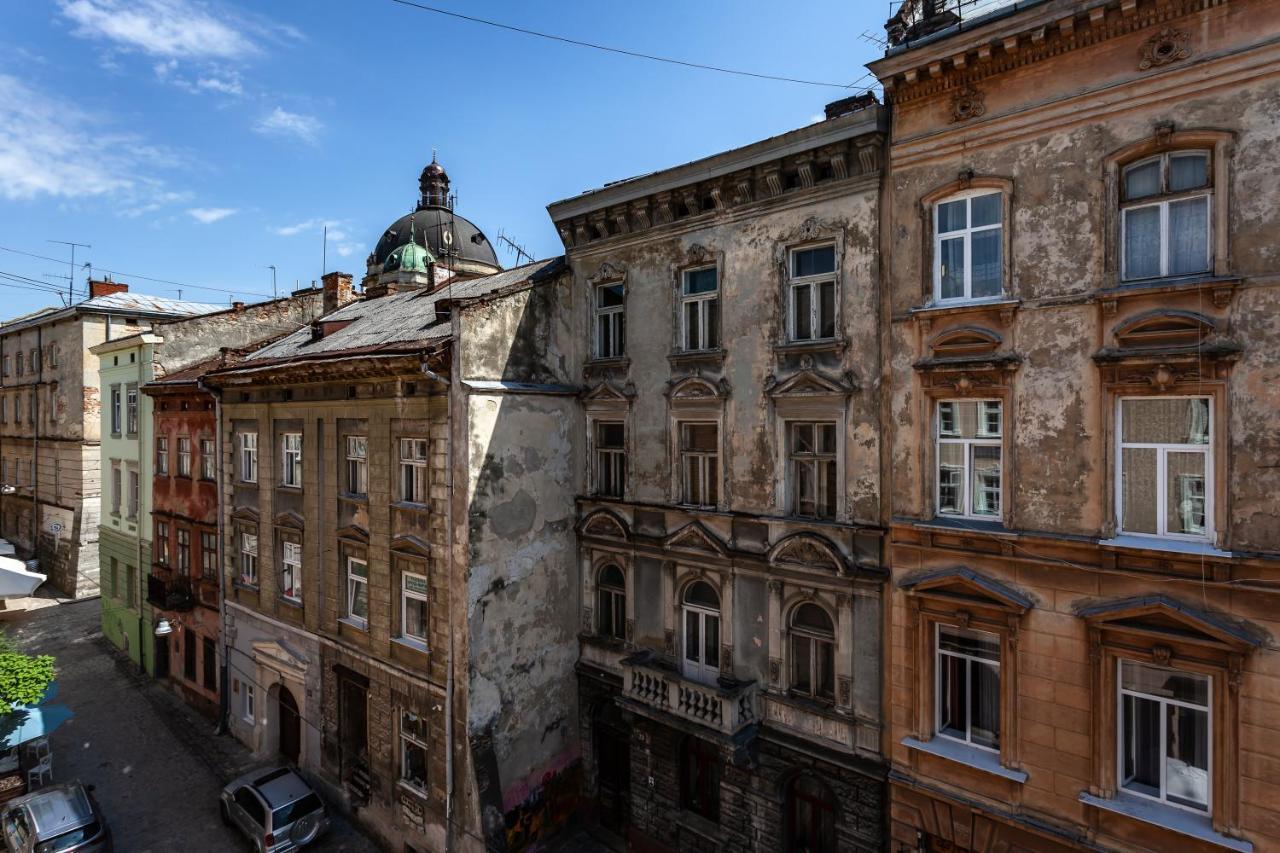 Four Bedrooms Apartment In The Heart Of Lviv Kültér fotó