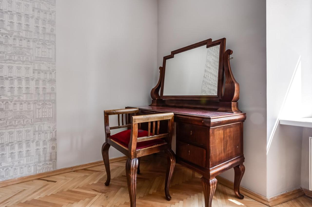 Four Bedrooms Apartment In The Heart Of Lviv Kültér fotó
