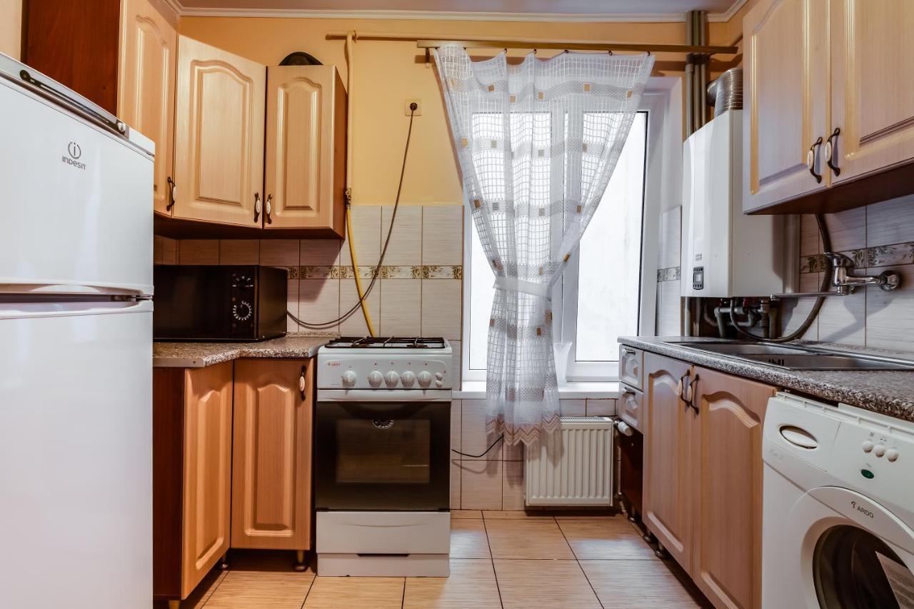 Four Bedrooms Apartment In The Heart Of Lviv Kültér fotó